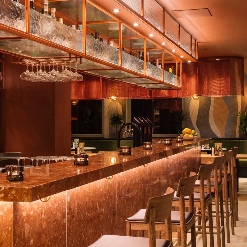 hotel-schani-city-bar